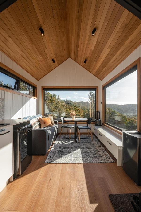 Tiny Escapes Cradle Valley Moina Exterior photo